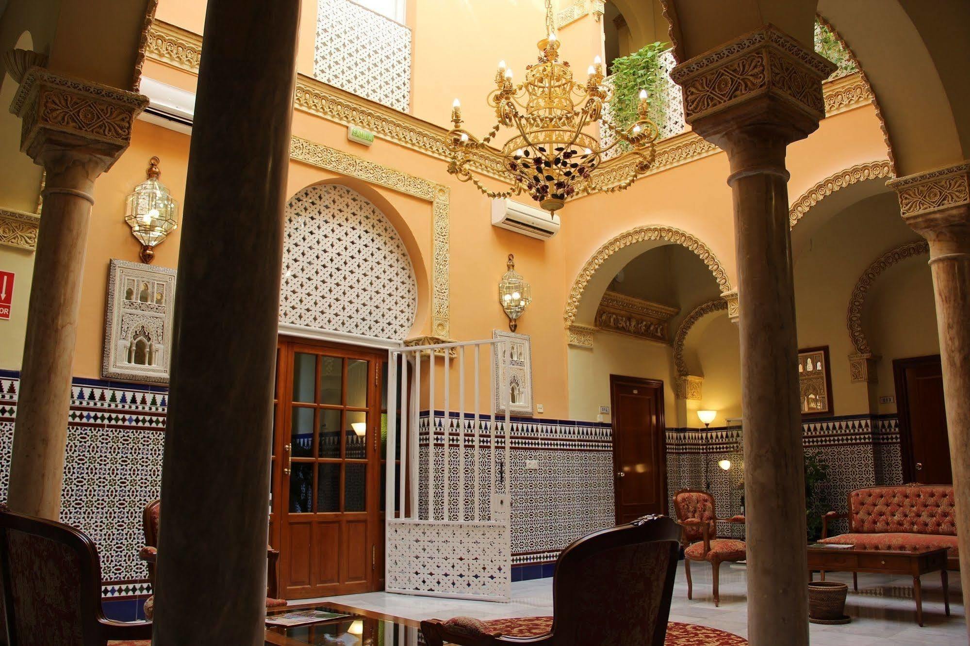 Hotel Zaida Sevilha Exterior foto